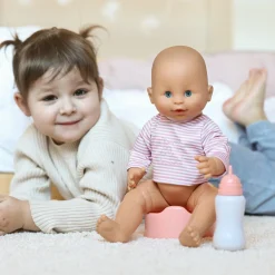 BABYDOCKA ÄTA VÄTA SARA