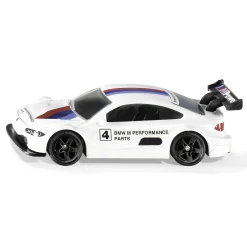 BMW M4 RACING 2016