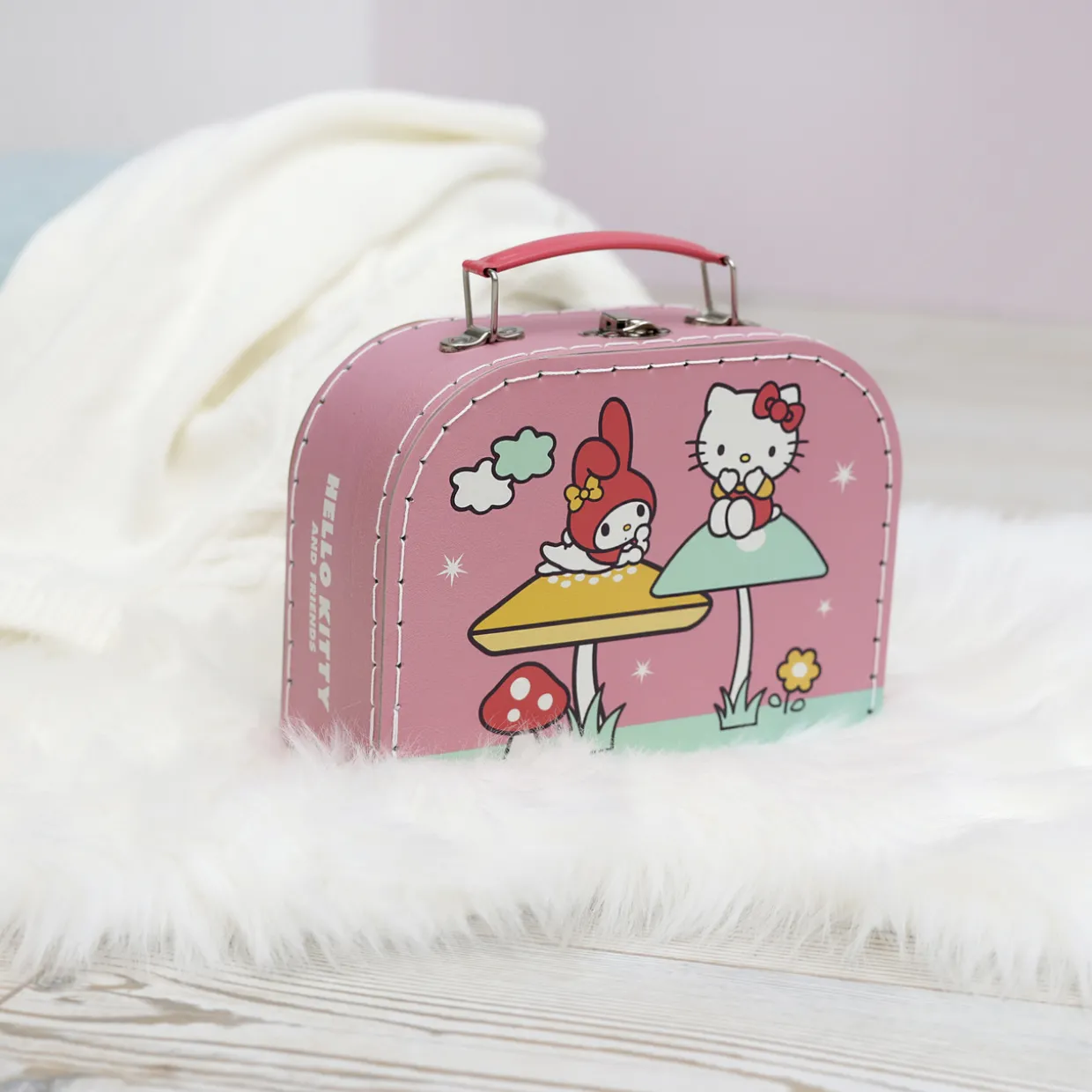 HELLO KITTY BARNVÄSKA PAPPVÄSKA 20 CM