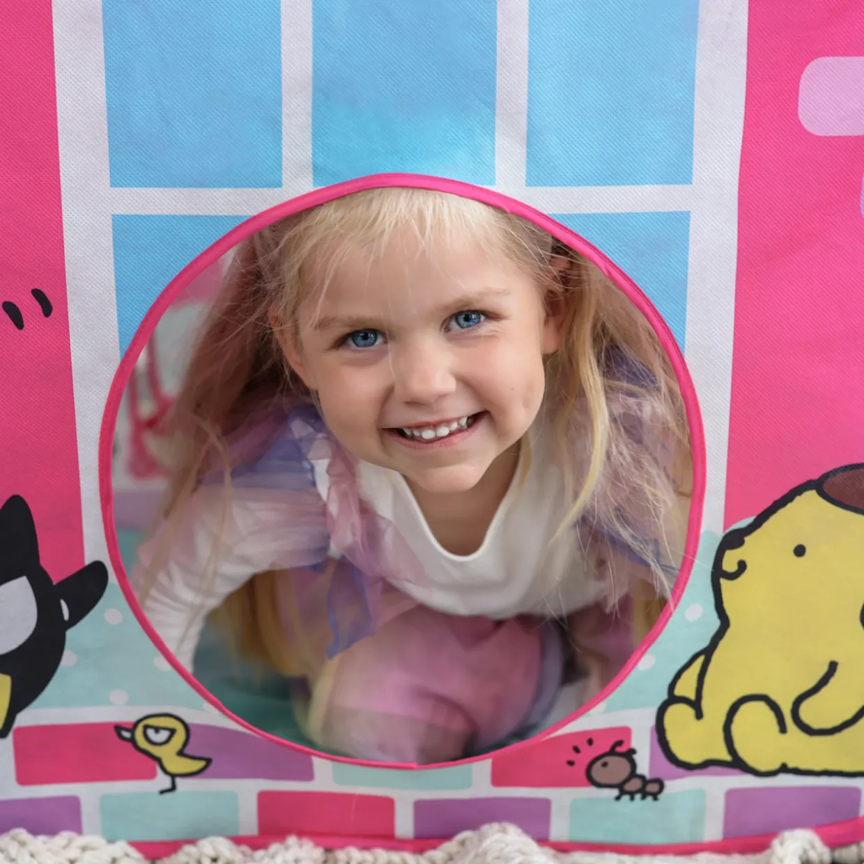 HELLO KITTY LEKTÄLT POP UP