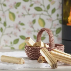 LUNDBY DOCKHUSMÖBLER KAMINSET MED BELYSNING