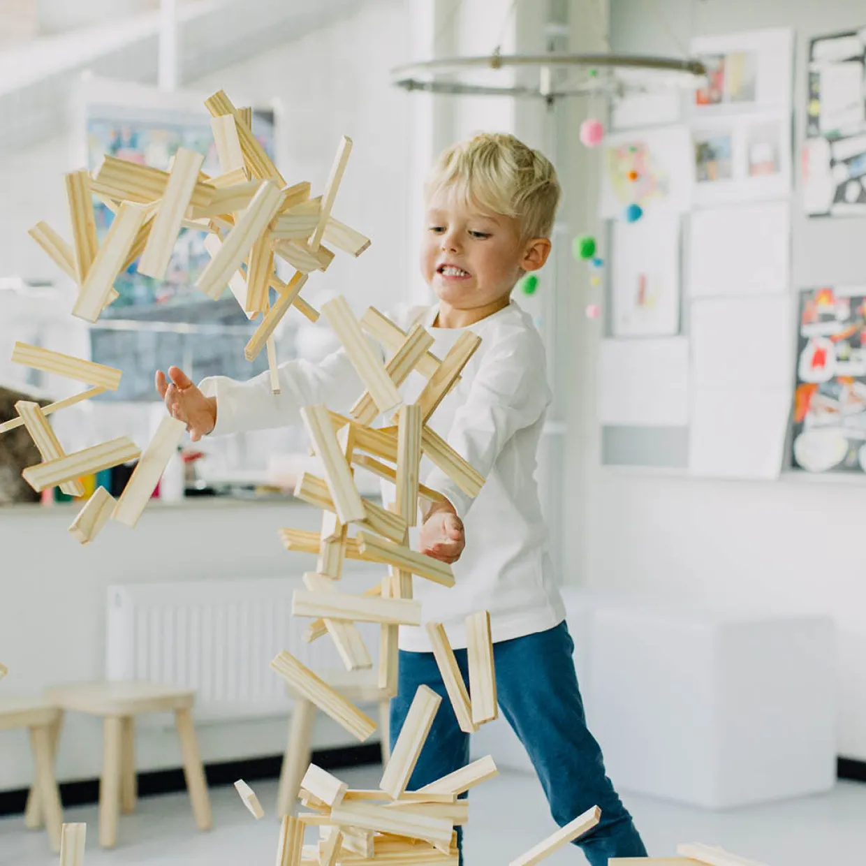 MICKI BYGGSTAVAR 1 000 ST