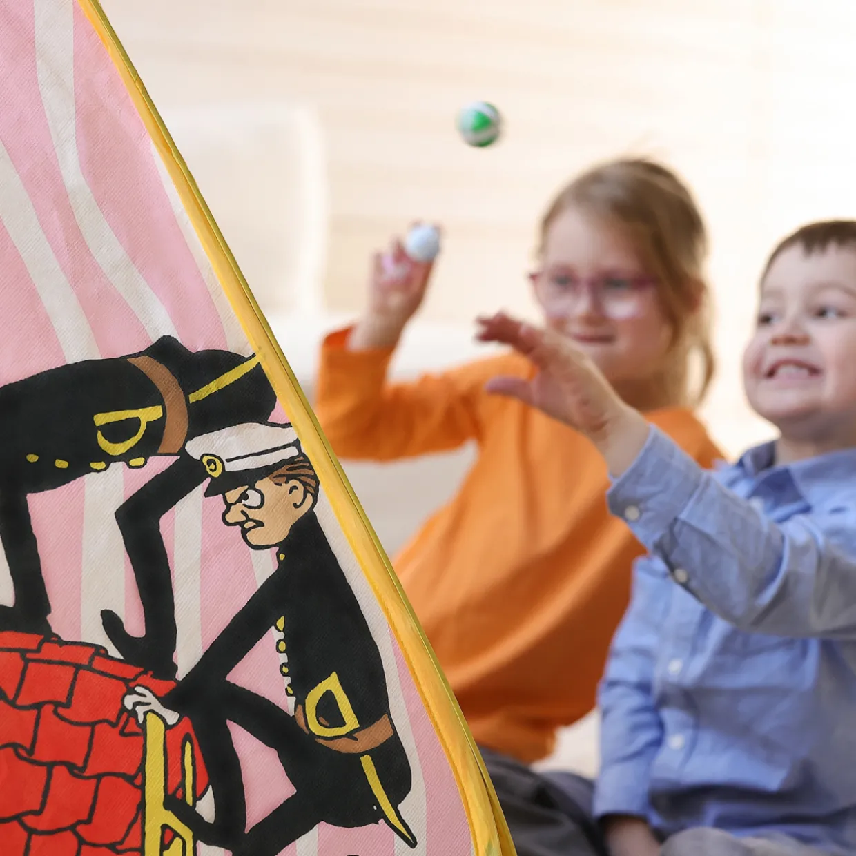 PIPPI AKTIVITETSTÄLT POP-UP