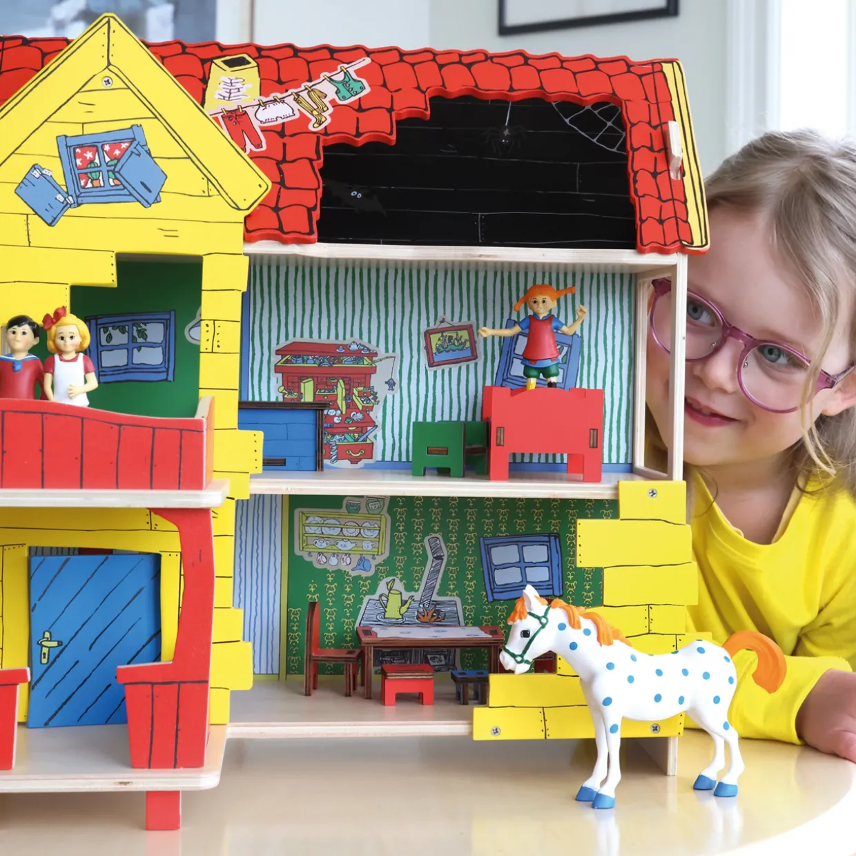 PIPPI DOCKHUSMÖBLER SOVRUM